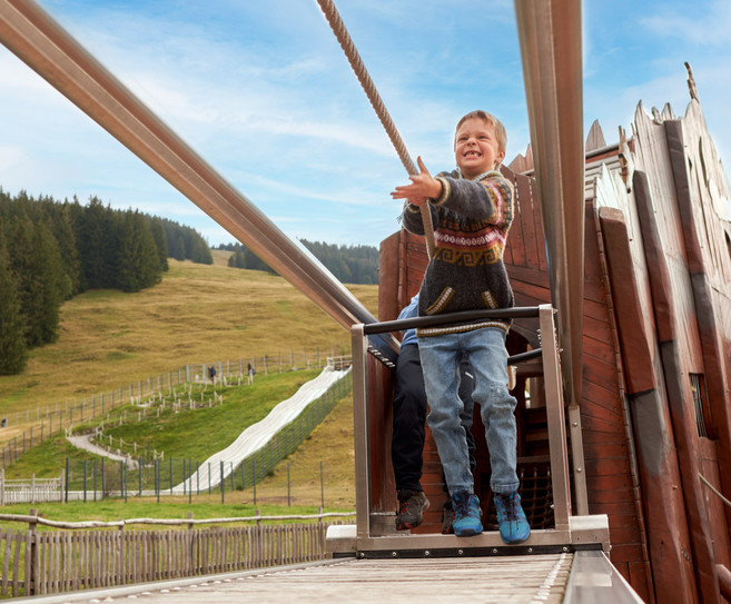 cropped-1706012095-zstudio_firmenkunden_alpsee_bergwelt_7